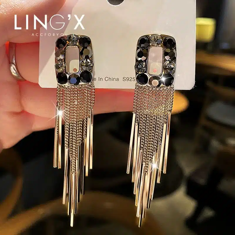 Twinkle bell ear ring